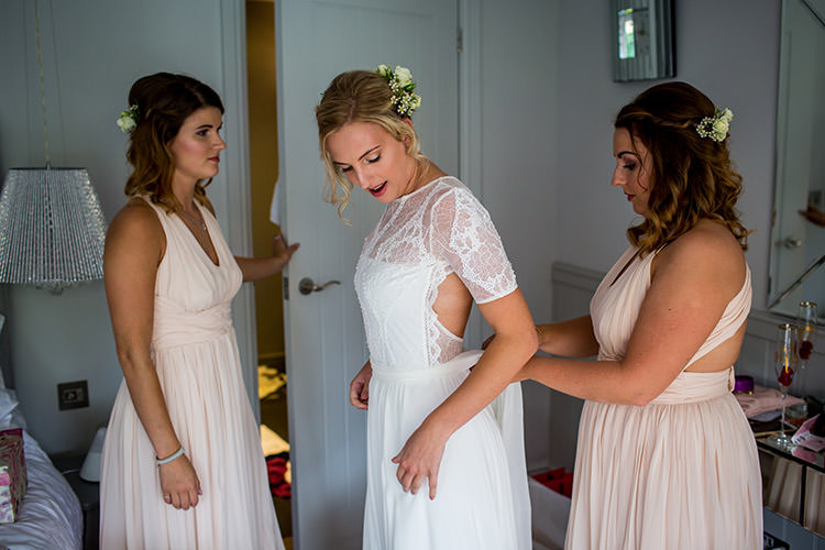 Dress Gown Bride Bridal Valentina Grace Loves Lace Whimsical Greenery Nature Wedding http://lunaweddings.co.uk/