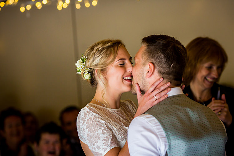 Whimsical Greenery Nature Wedding http://lunaweddings.co.uk/