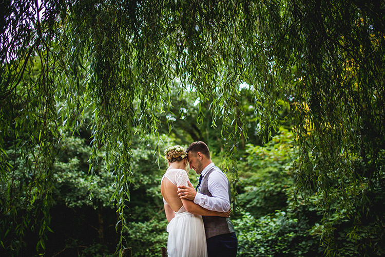 Whimsical Greenery Nature Wedding http://lunaweddings.co.uk/