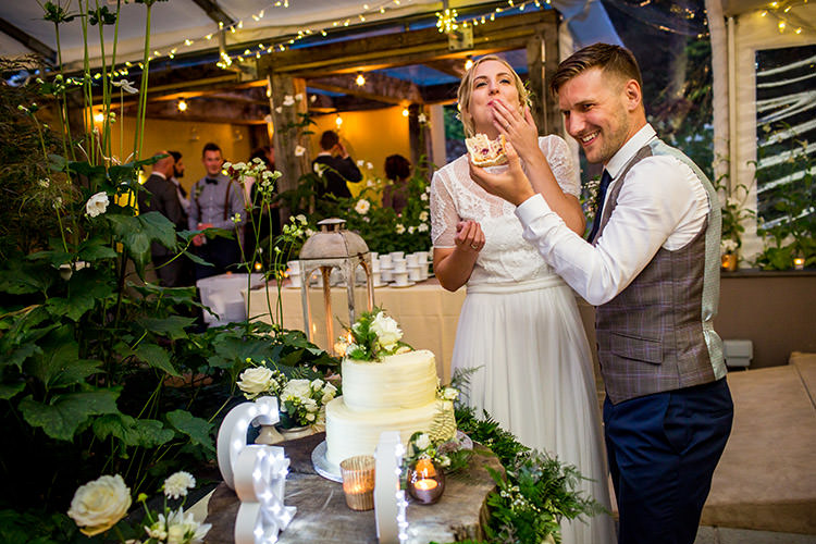 Whimsical Greenery Nature Wedding http://lunaweddings.co.uk/