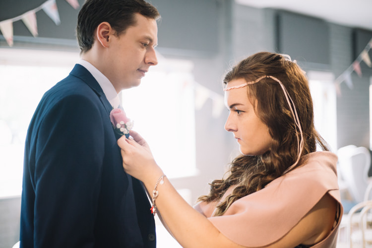 Classic Summer Pastel Wedding http://www.catlaneweddings.com/