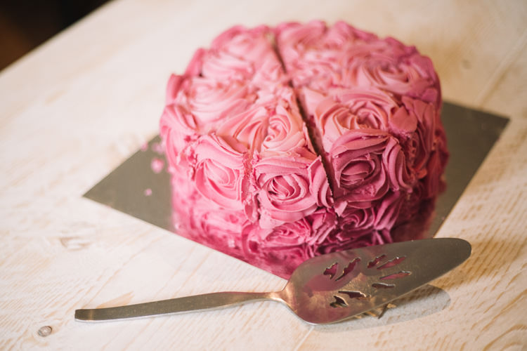 Classic Summer Pastel Wedding http://www.catlaneweddings.com/