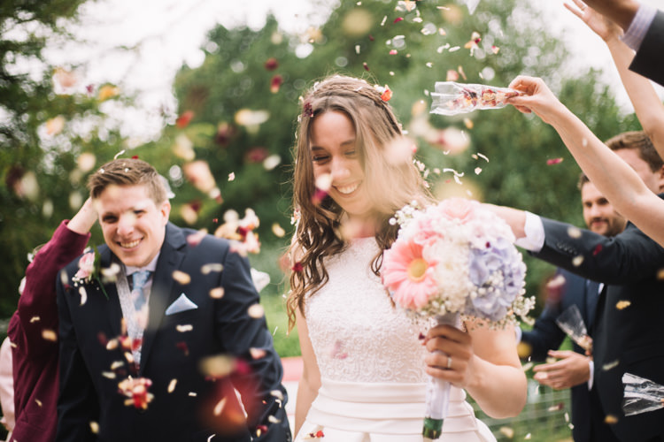 Confetti Throw Classic Summer Pastel Wedding http://www.catlaneweddings.com/