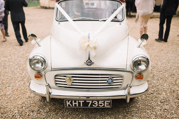 Classic Summer Pastel Wedding http://www.catlaneweddings.com/