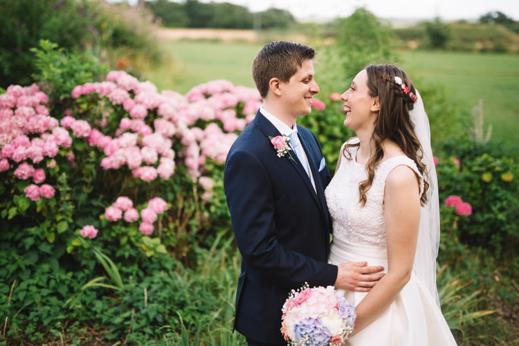 Classic Summer Pastel Wedding http://www.catlaneweddings.com/