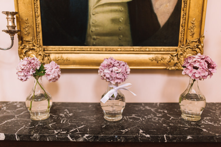 Classic Summer Pastel Wedding http://www.catlaneweddings.com/