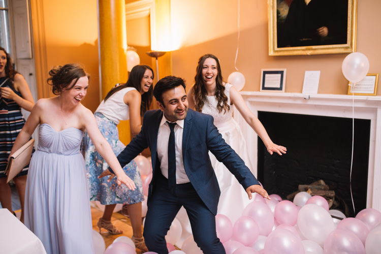 Classic Summer Pastel Wedding http://www.catlaneweddings.com/