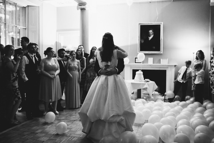 Classic Summer Pastel Wedding http://www.catlaneweddings.com/