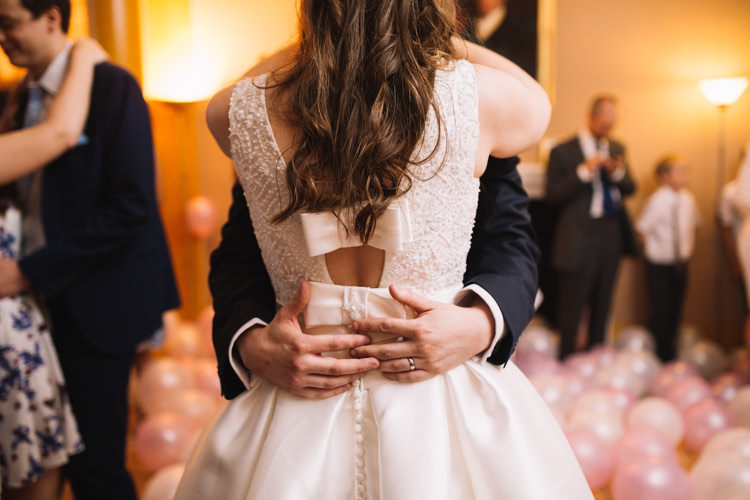 Classic Summer Pastel Wedding http://www.catlaneweddings.com/