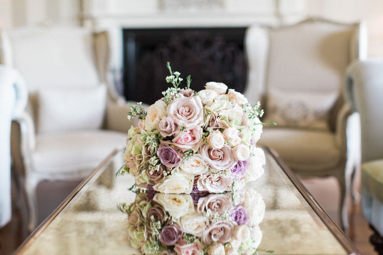 Gold Sparkle Pink Glamour Wedding https://emilyhannah.com/