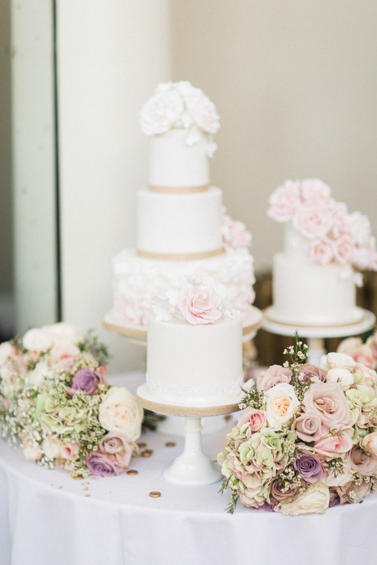 Cakes Table Dessert Flowers Gold Sparkle Pink Glamour Wedding https://emilyhannah.com/