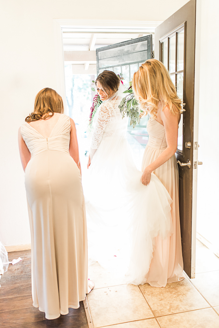 Bride Watters Separates Lace Top Tulle Skirt Veil Statement Necklace Cascading Multicoloured Bouquet Bridesmaids Ivory Dresses Different Styles Multicoloured Bouquets DIY Whimsical Camp Wedding California http://www.landbphotography.org/