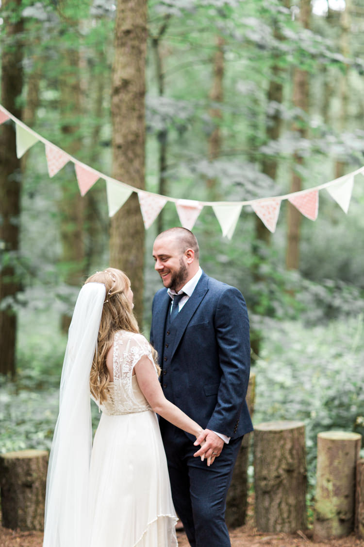 Beautiful Woodland Glade Wedding https://emilyhannah.com/