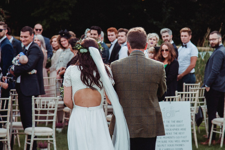 Bohemian Festival Tipi Wedding http://esmemai.com/