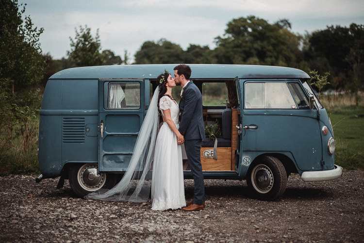 VW Camper Van Transport Bohemian Festival Tipi Wedding http://esmemai.com/