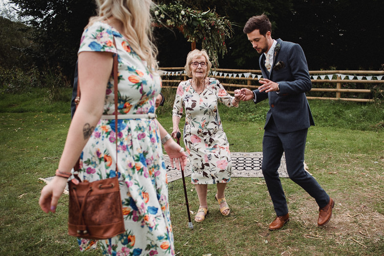 Bohemian Festival Tipi Wedding http://esmemai.com/