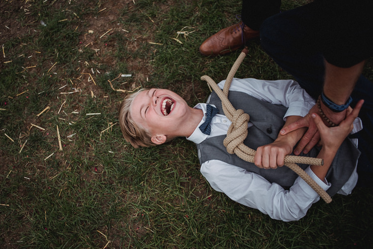 Bohemian Festival Tipi Wedding http://esmemai.com/