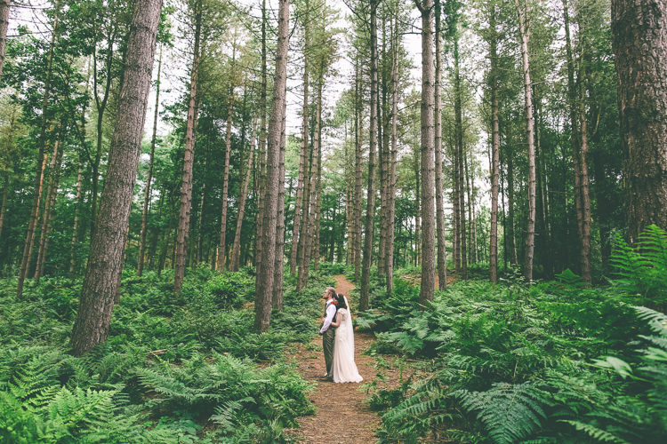 Rustic Woodland Birds Outdoorsy Wedding http://www.emmaboileau.co.uk/