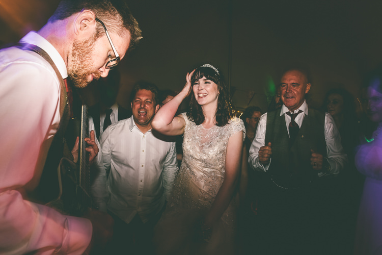 Rustic Woodland Birds Outdoorsy Wedding http://www.emmaboileau.co.uk/