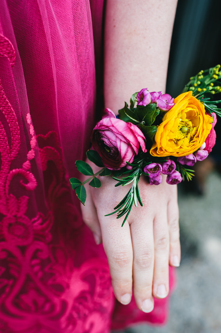 Alternative Wedding Bouquet Idea Wrist Corsage Allison Dewey Photographyedding Bouquet Idea Wrist Corsage Allison Dewey Photography