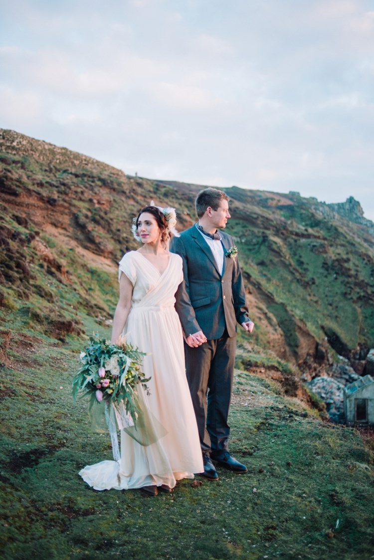 Bohemian Styled Vow Renewal https://libertypearlphotography.com/