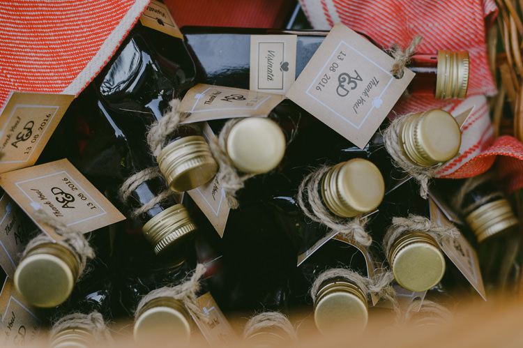 Reception Guest Favours Personalised Bottles Tags Natural Greenery Stylish Wedding Transylvania https://raresion.com/