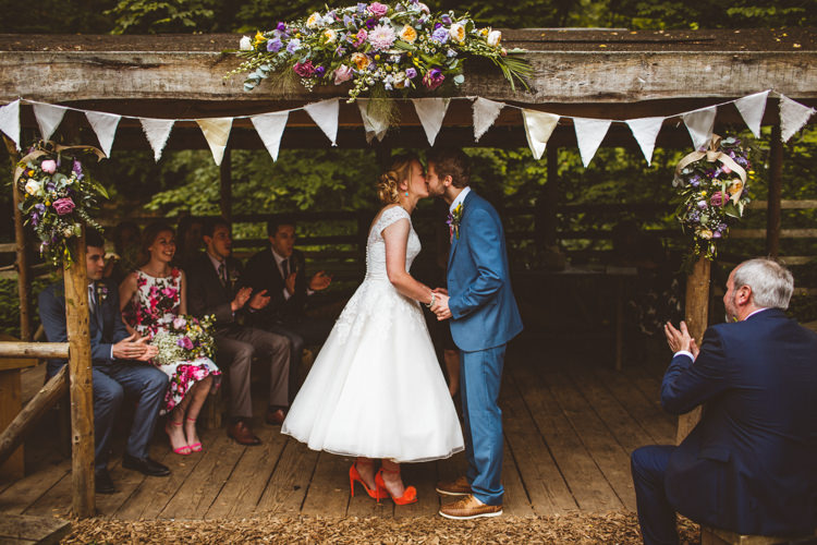 Pretty DIY Outdoor Village Hall Wedding https://photography34.co.uk/