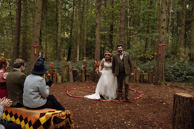 Outdoor Woodland Autumn Banquet Wedding http://toastofleeds.co.uk/