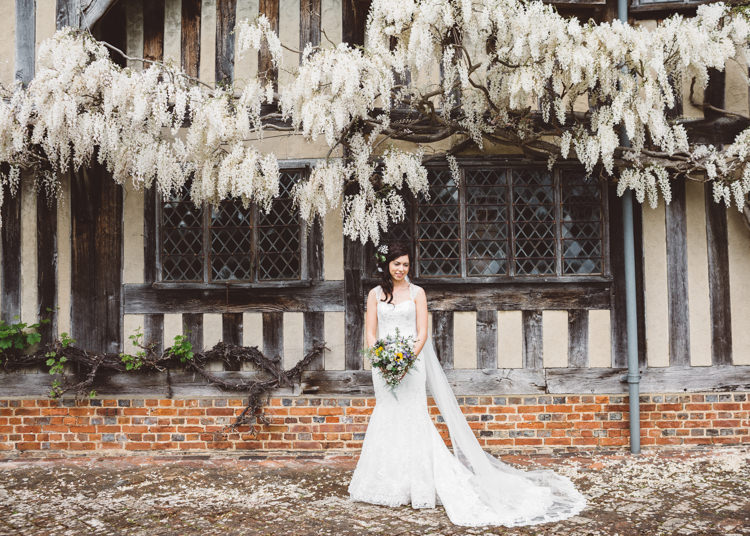 Natural Woodland Hessian Lace Wedding http://holliecarlinphotography.com/