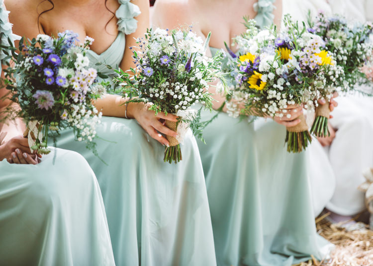 Natural Woodland Hessian Lace Wedding http://holliecarlinphotography.com/