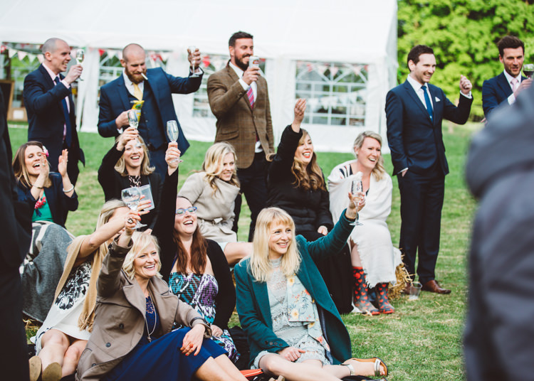Natural Woodland Hessian Lace Wedding http://holliecarlinphotography.com/