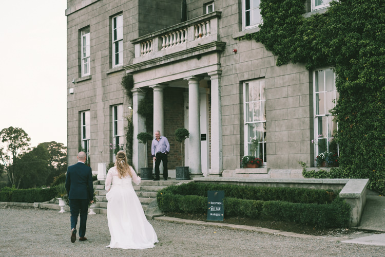 Pretty Light Pink Country House Wedding http://jonathanryderphotography.com/