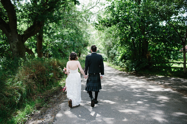 Intimate Indie Woodland Wedding http://www.caroweiss.com/