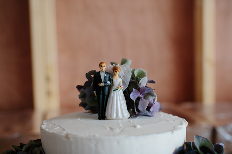 Intimate Indie Woodland Wedding http://www.caroweiss.com/
