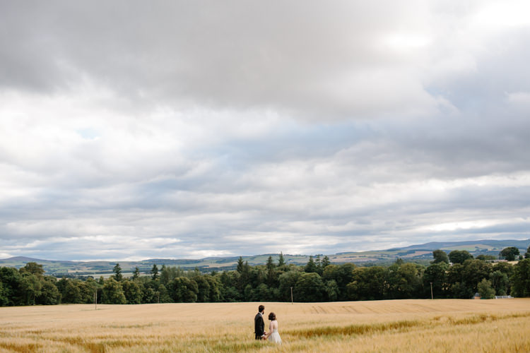 Intimate Indie Woodland Wedding http://www.caroweiss.com/