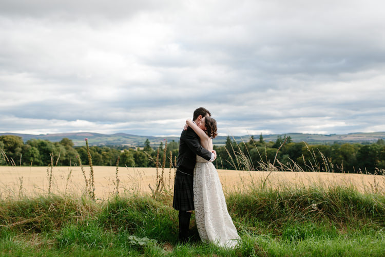 Intimate Indie Woodland Wedding http://www.caroweiss.com/