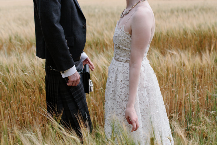 Intimate Indie Woodland Wedding http://www.caroweiss.com/