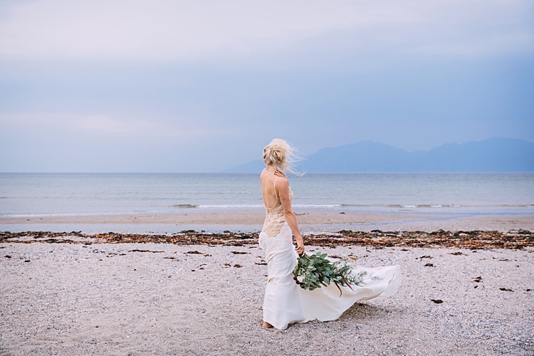 Wild Artistic Ethereal Wedding http://sarahannweddings.com/