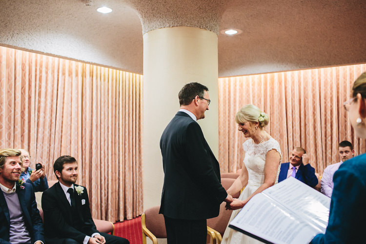 Relaxed Country Garden Party Wedding http://www.jessicaoshaughnessy.co.uk/