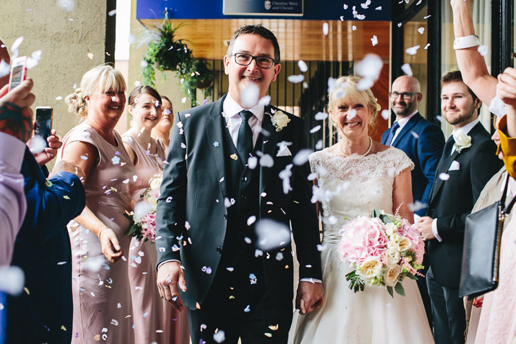 Relaxed Country Garden Party Wedding http://www.jessicaoshaughnessy.co.uk/
