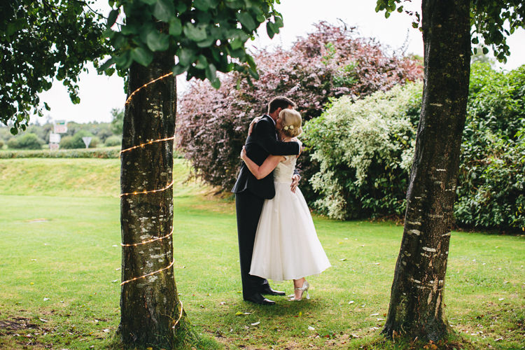 Relaxed Country Garden Party Wedding http://www.jessicaoshaughnessy.co.uk/