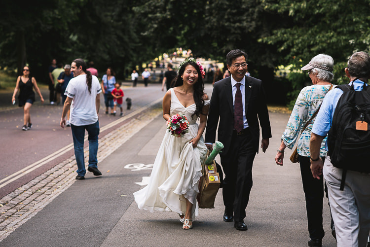 Relaxed Outdoor City Park Festival Wedding http://kristianlevenphotography.co.uk/