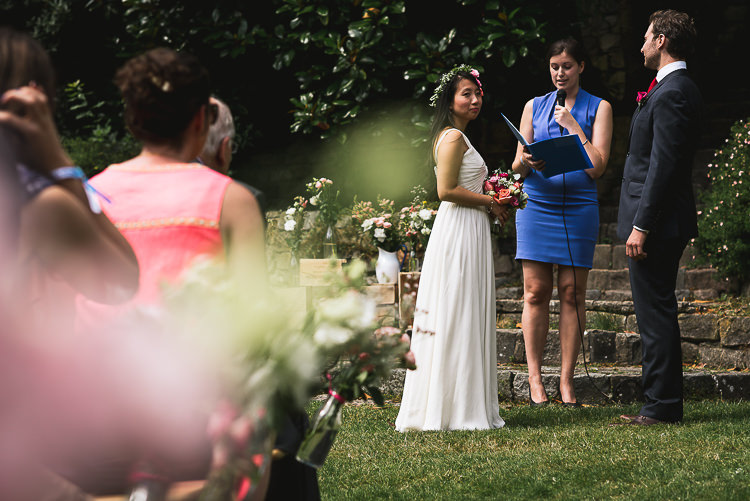 Relaxed Outdoor City Park Festival Wedding http://kristianlevenphotography.co.uk/