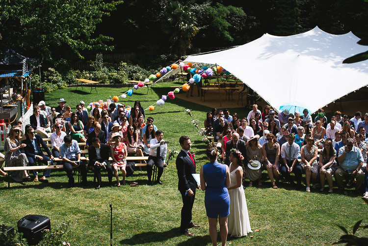 Relaxed Outdoor City Park Festival Wedding http://kristianlevenphotography.co.uk/
