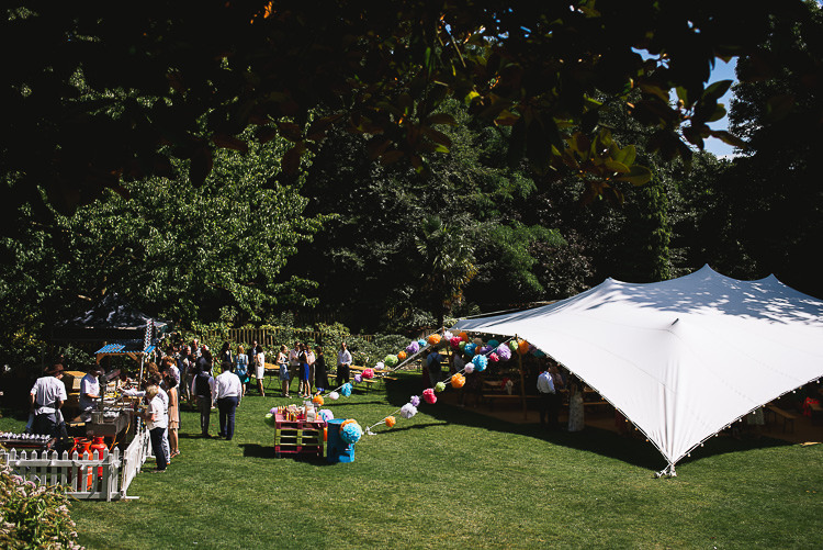 Relaxed Outdoor City Park Festival Wedding http://kristianlevenphotography.co.uk/