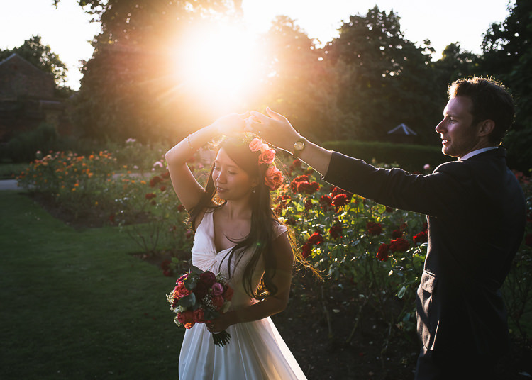 Relaxed Outdoor City Park Festival Wedding http://kristianlevenphotography.co.uk/