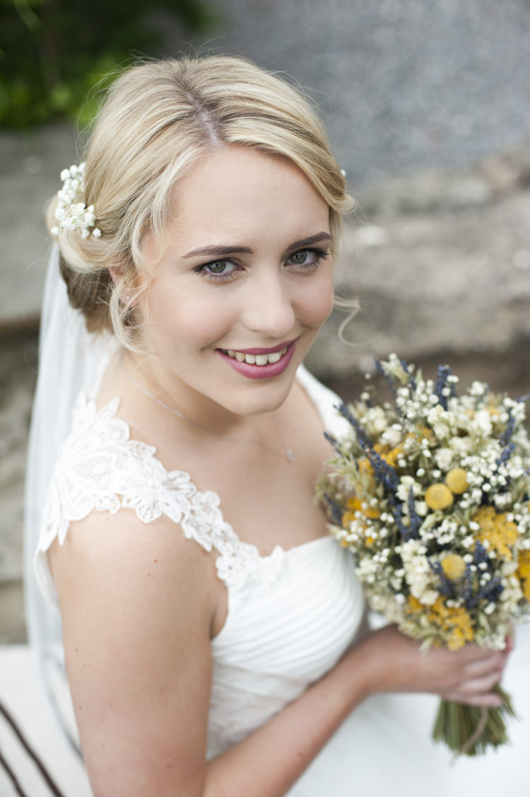 Make Up Bride Bridal Pretty Natural Whimsical Summery Lilac Wedding http://eleanorjaneweddings.co.uk/
