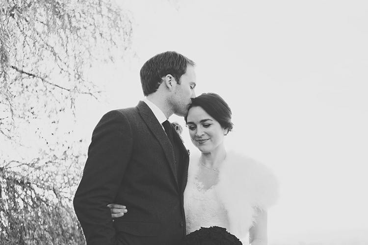 Elegant Luxe Red Blue Winter Wedding http://www.bennicarolweddingphotography.com/