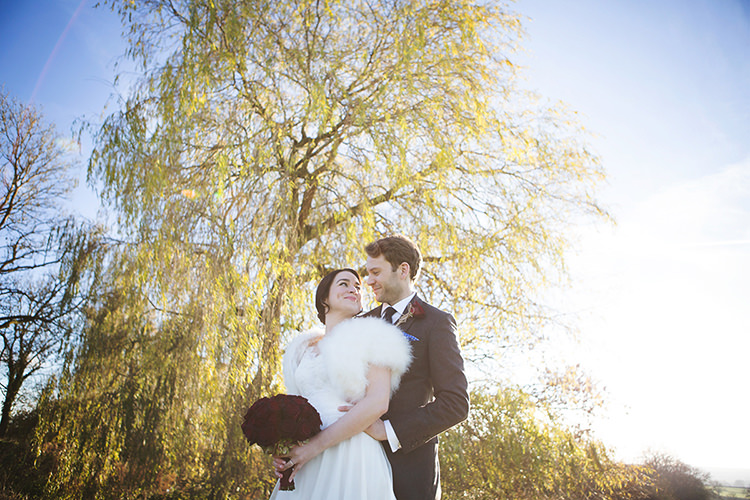Elegant Luxe Red Blue Winter Wedding http://www.bennicarolweddingphotography.com/