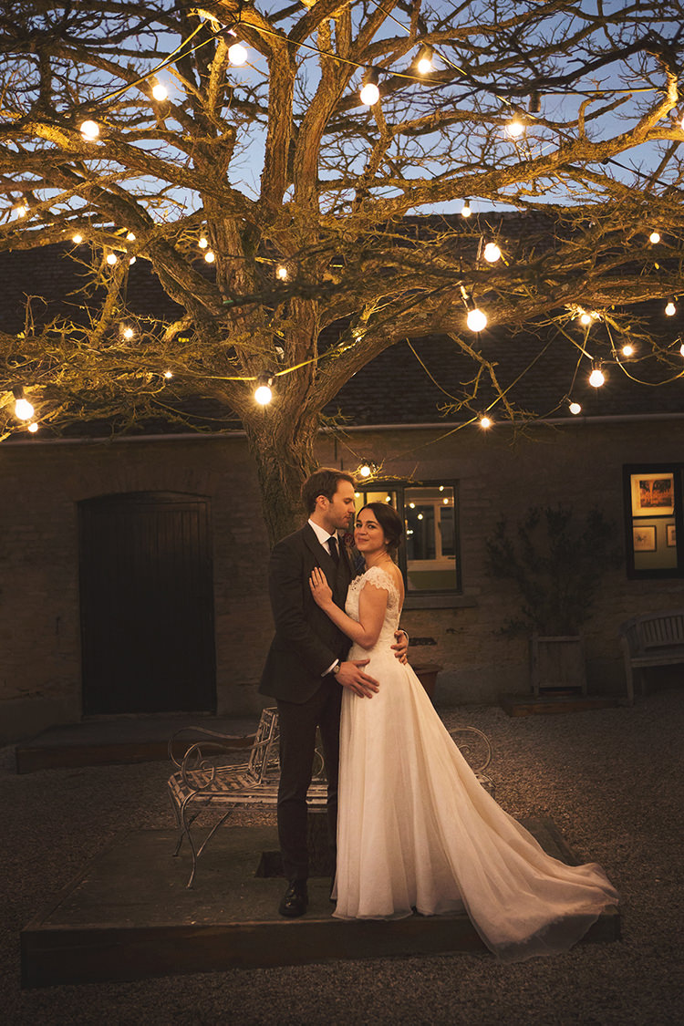 Festoon Lighting Autumn Winter BOA Boutique Bespoke Bride Hackett Groom Elegant Luxe Red Blue Winter Wedding http://www.bennicarolweddingphotography.com/